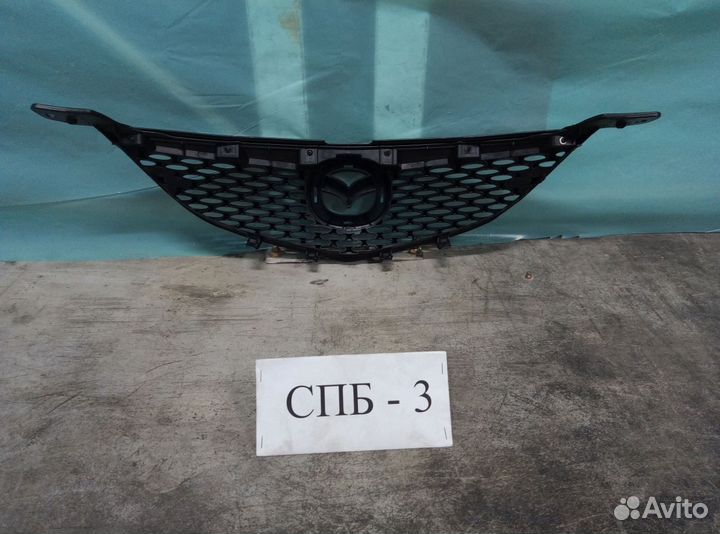 Решетка радиатора Mazda 3 1