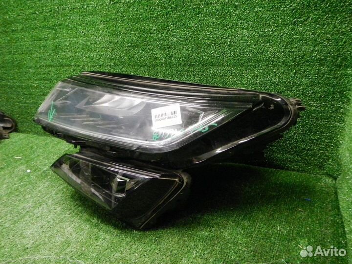 Фара левая Skoda Kodiaq