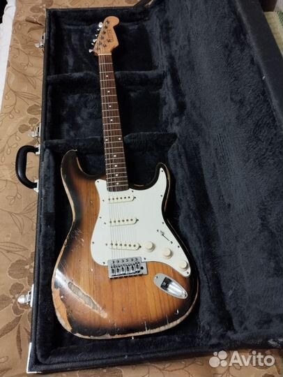 Fender stratocaster custom, Корея релик винтаж90е