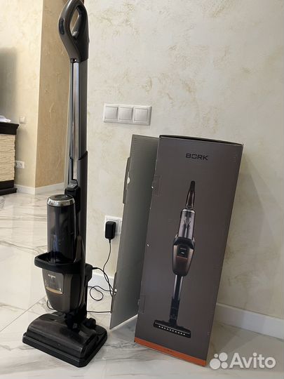 Пылесос ручной VC Bork V800