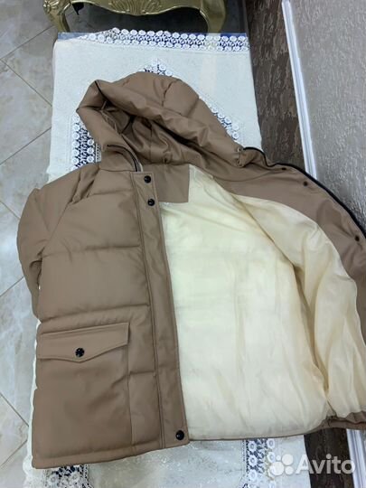 Пуховик женский