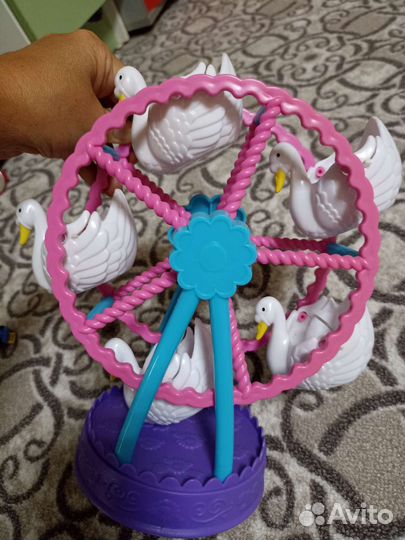 Карусель для кукол или игрушек