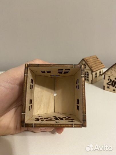 Игрушки на елку из дерева