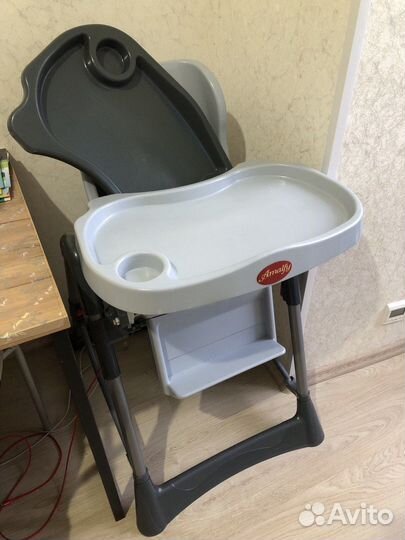 Стул для кормления