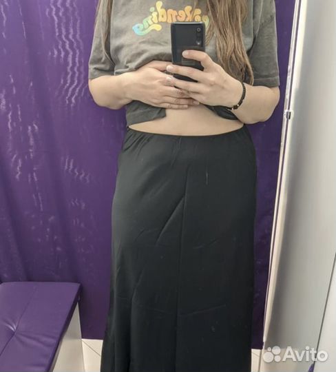 Юбка черная сатин