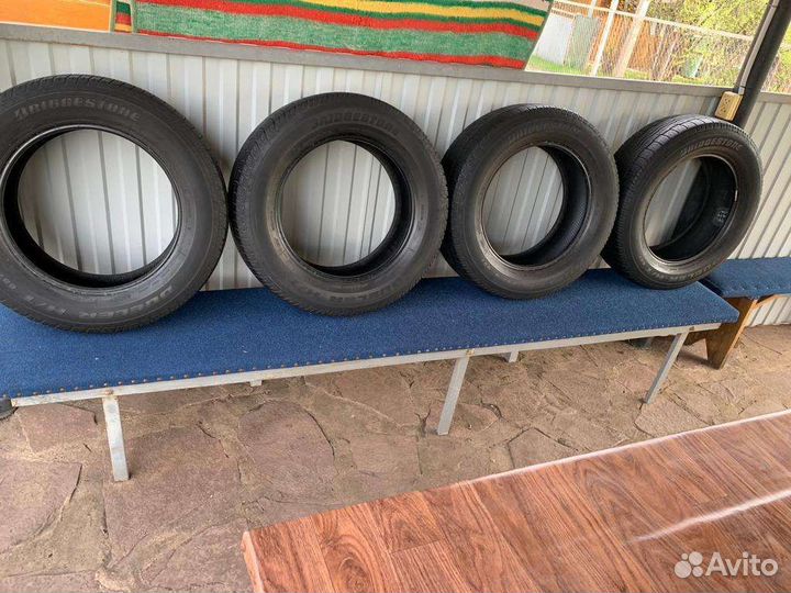 Bridgestone Dueler H/T 225/65 R17