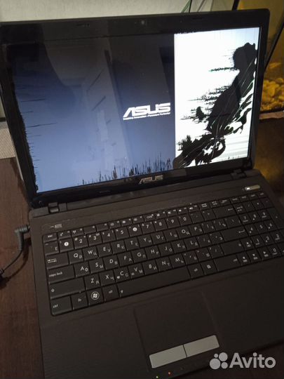 Ноутбук asus X53U
