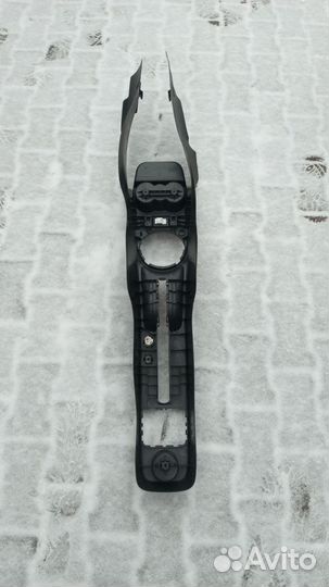 Консоль между сиденьями Skoda Fabia 2007-2015