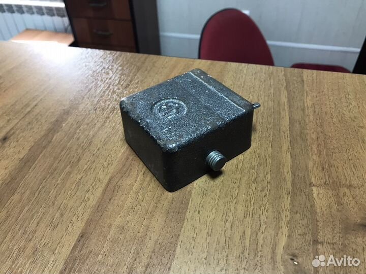 Замок гаражный навесной