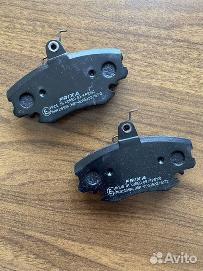 Колодки тормозные передние Logan