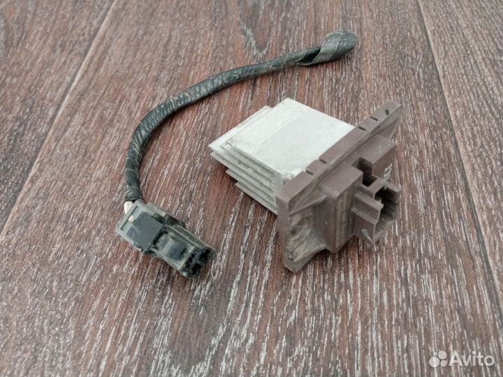 Резистор отопителя