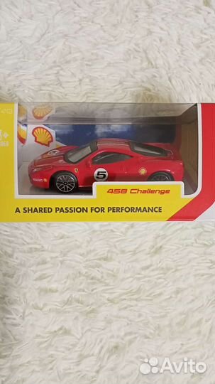 Машина модель 1:43