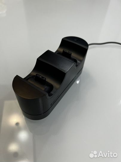 Зарядная станция для playstation4