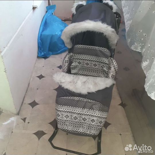 Детские санки-коляска зимние