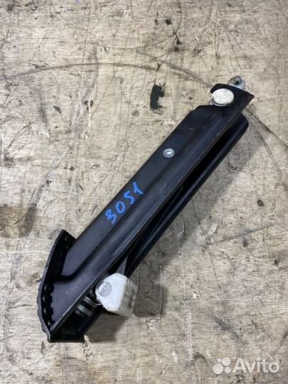 Домкрат Mercedes-Benz E-Class W211 M113E50