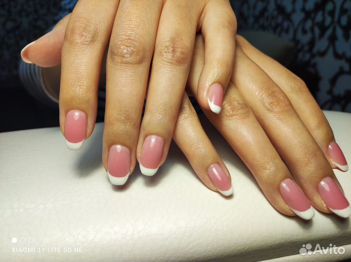 Маникюр, наращивание ногтей