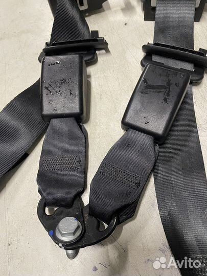 Ремни безопасности задние Nissan Almera G15