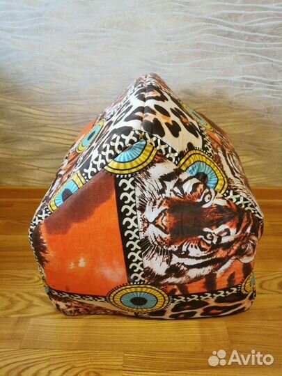 Домик для кошек и собак