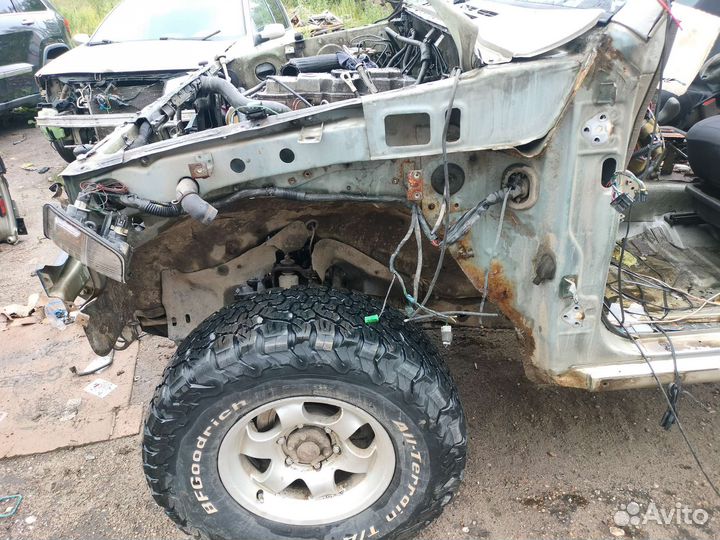Передняя часть кузова паджеро 2