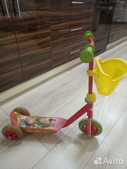 Самокат детский трехколесный