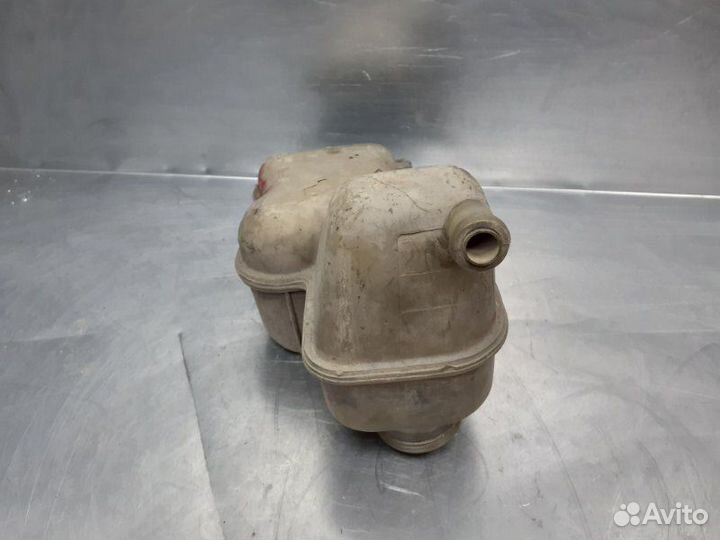 Бачок расширительный Opel Vectra A 1988-1995