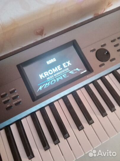 Синтезатор Korg Krome 61 EX