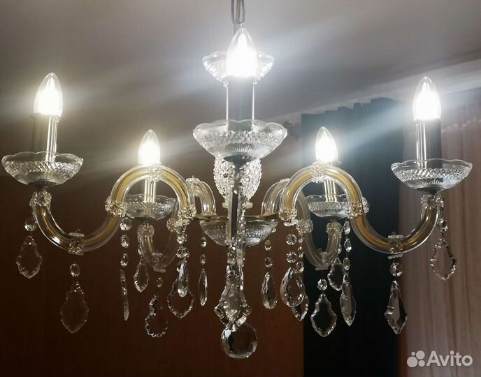 Люстра хрустальная