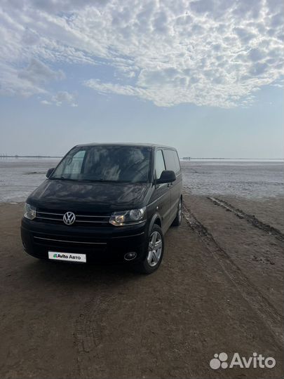 Volkswagen Multivan 2.0 AMT, 2011, 203 372 км