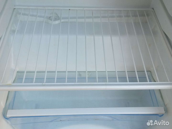 Холодильник маленький