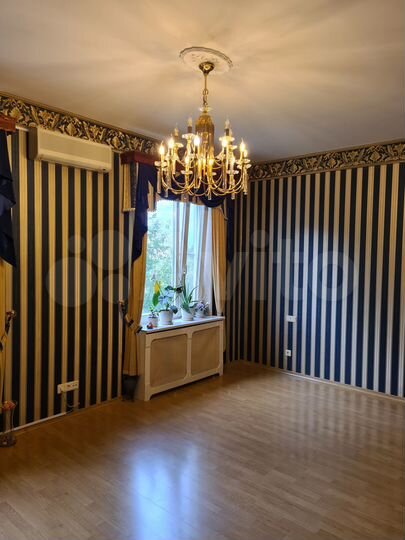 3-к. квартира, 87,3 м², 2/5 эт.