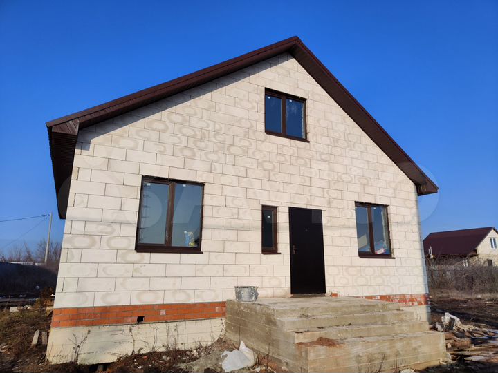 Дом 105 м² на участке 5,6 сот.