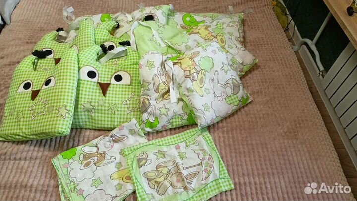 Бортики в детскую кроватку