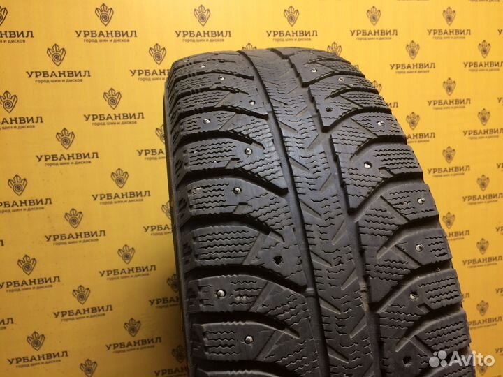 Bridgestone Ice Cruiser 7000 205/65 R15 94T