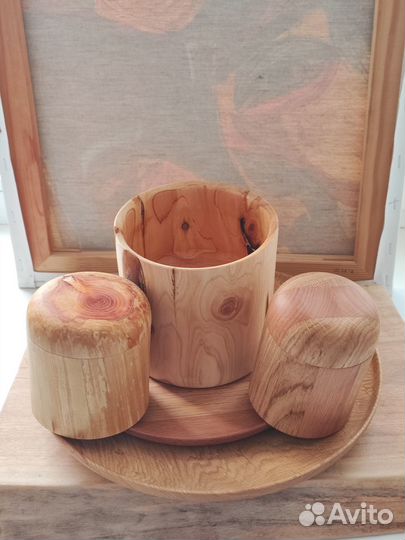 Изделия из дерева. Шкатулки, тарелки