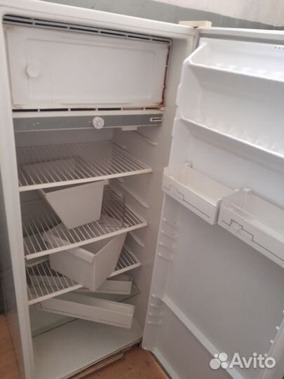 Холодильник, стиральная машина б.у