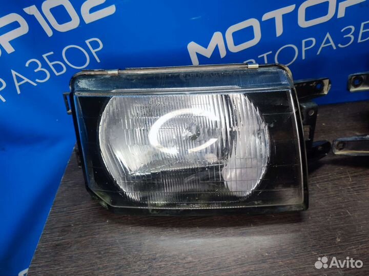 Фара Mitsubishi RVR 1