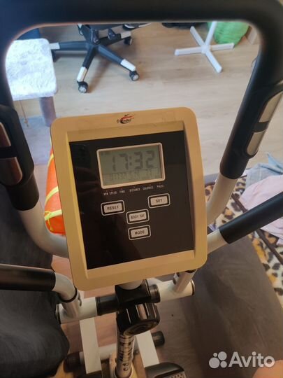 Тренажер элипс Tauri E-1529