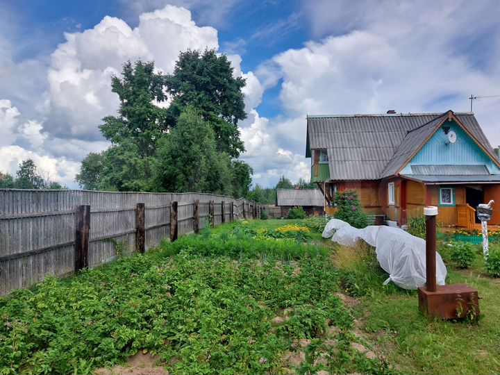 Дом 100 м² на участке 20 сот.