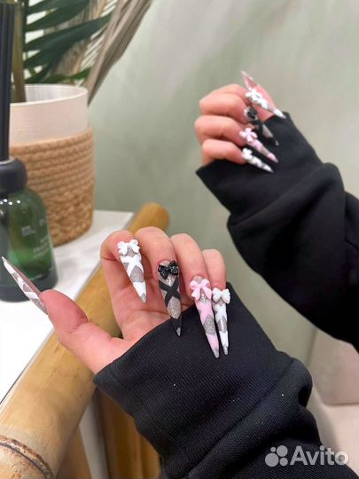 Наращивание ногтей, коррекция, маникюр