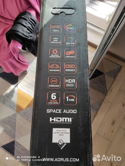 Монитор Gigabyte F048U