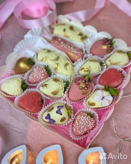 Клубника в шоколаде букеты