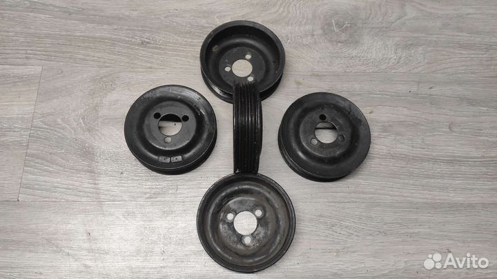 Шкив насоса гидроусилителя руля VAG 030145269b