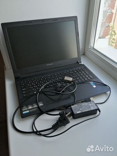 Ноутбук lenovo