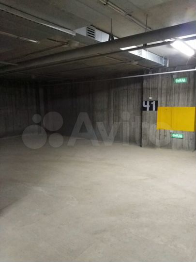 Машиноместо, 17 м²