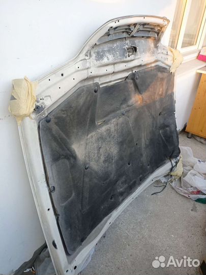 Капот toyota mark 100