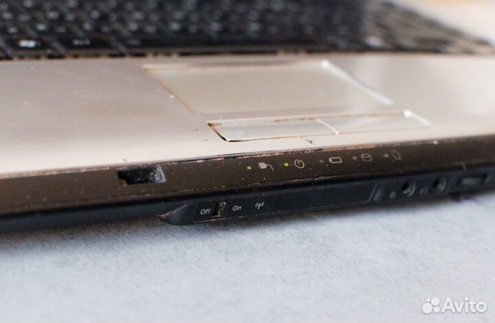 Ноутбук toshiba L300-14 рабочий на запчасти