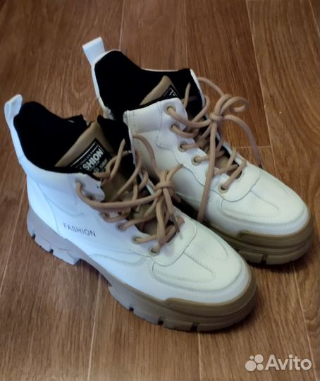 Ботинки демисезонные женские 38раз