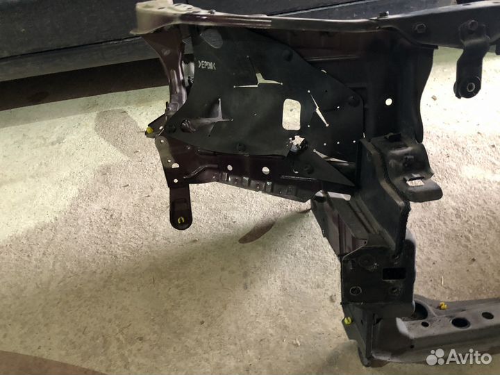 Телевизор (ноускат) Toyota Brevis