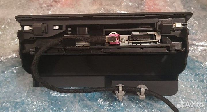 Монитор для мультимедиа Audi Q3