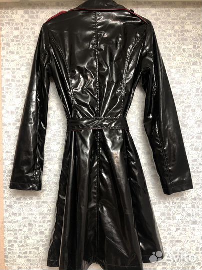 Плащ женский